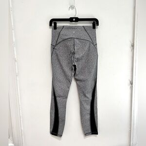 Lululemon Train Times 7/8 Pant *25"